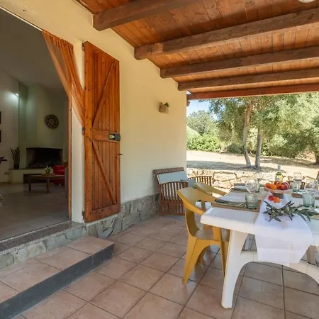 Appartamento Tenuta Bucaneve- Retreat 5 Minutes From The Solanas (Cagliari)
