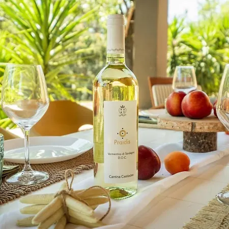 Tenuta Bucaneve- Retreat 5 Minutes From The * Solanas (Cagliari)